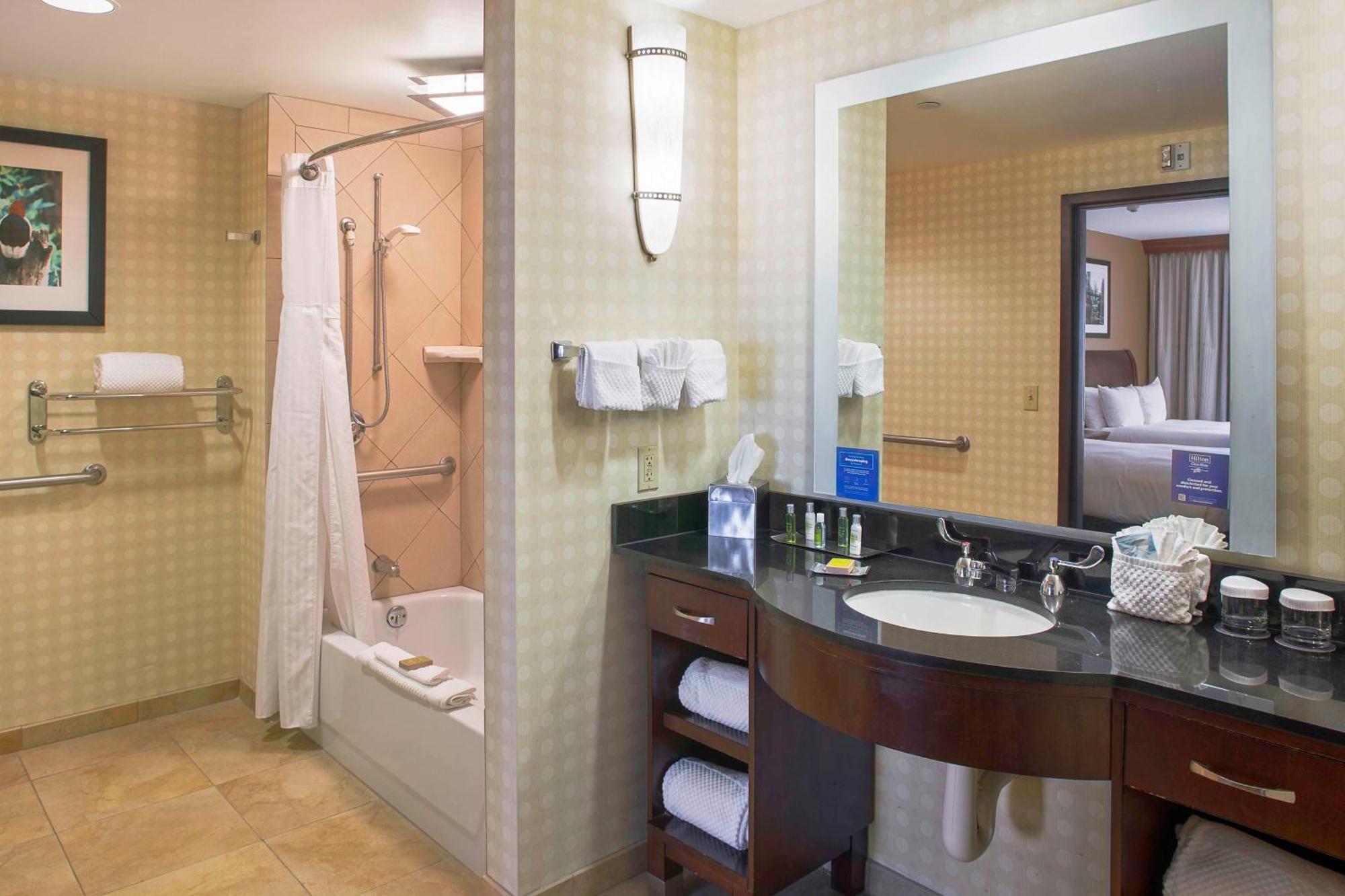 Doubletree Suites By Hilton Bentonville Exteriér fotografie